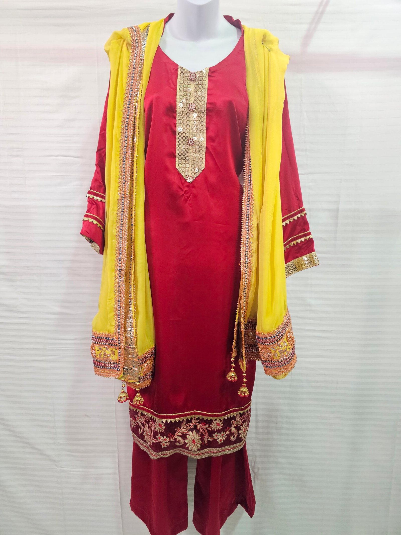 SILK SUIT WITH HEAVY HAND GOTTA WORK DUPPATA